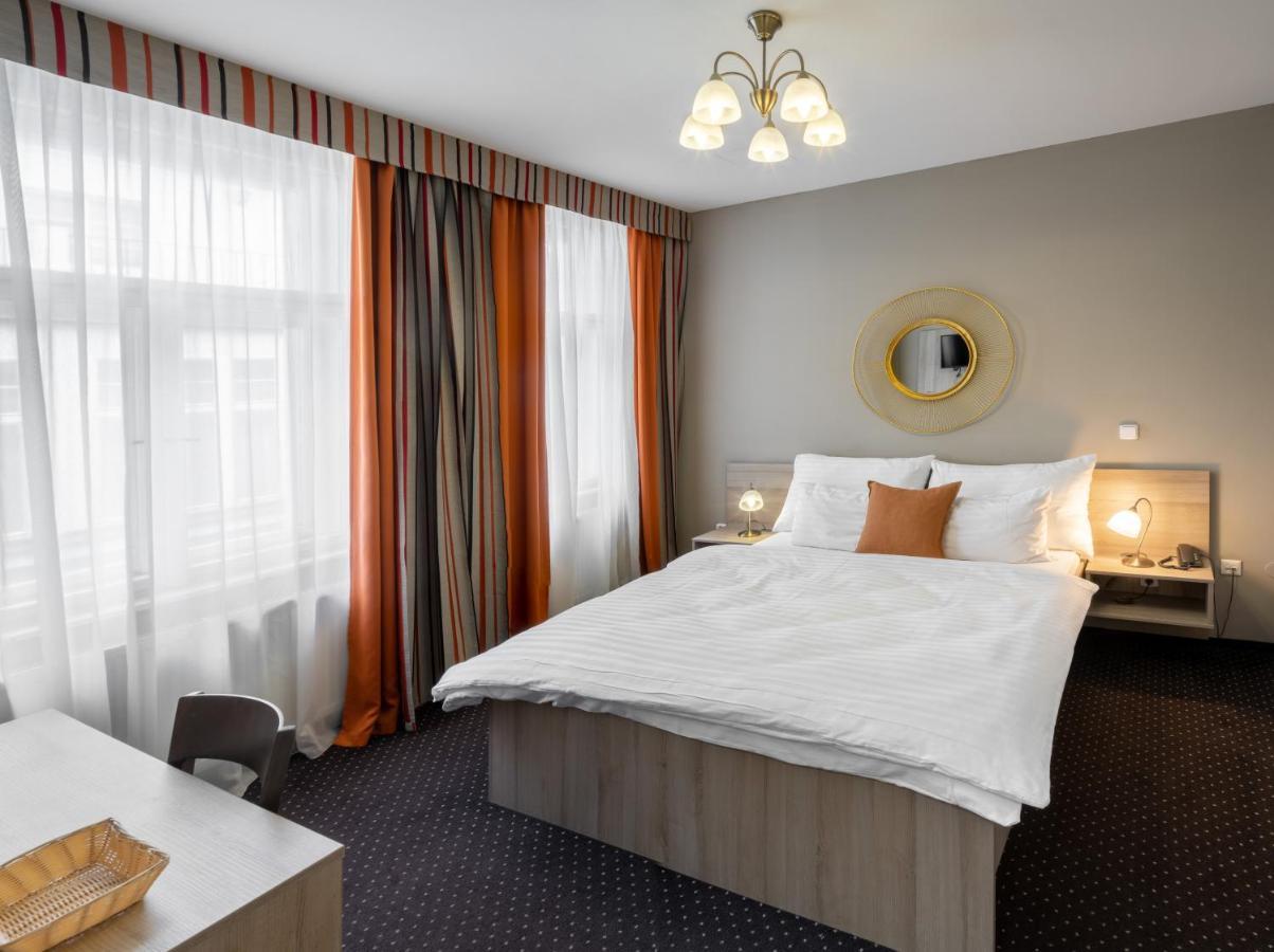 Hotel Palác U Kočků By Residences, Palace At The Cats 3*